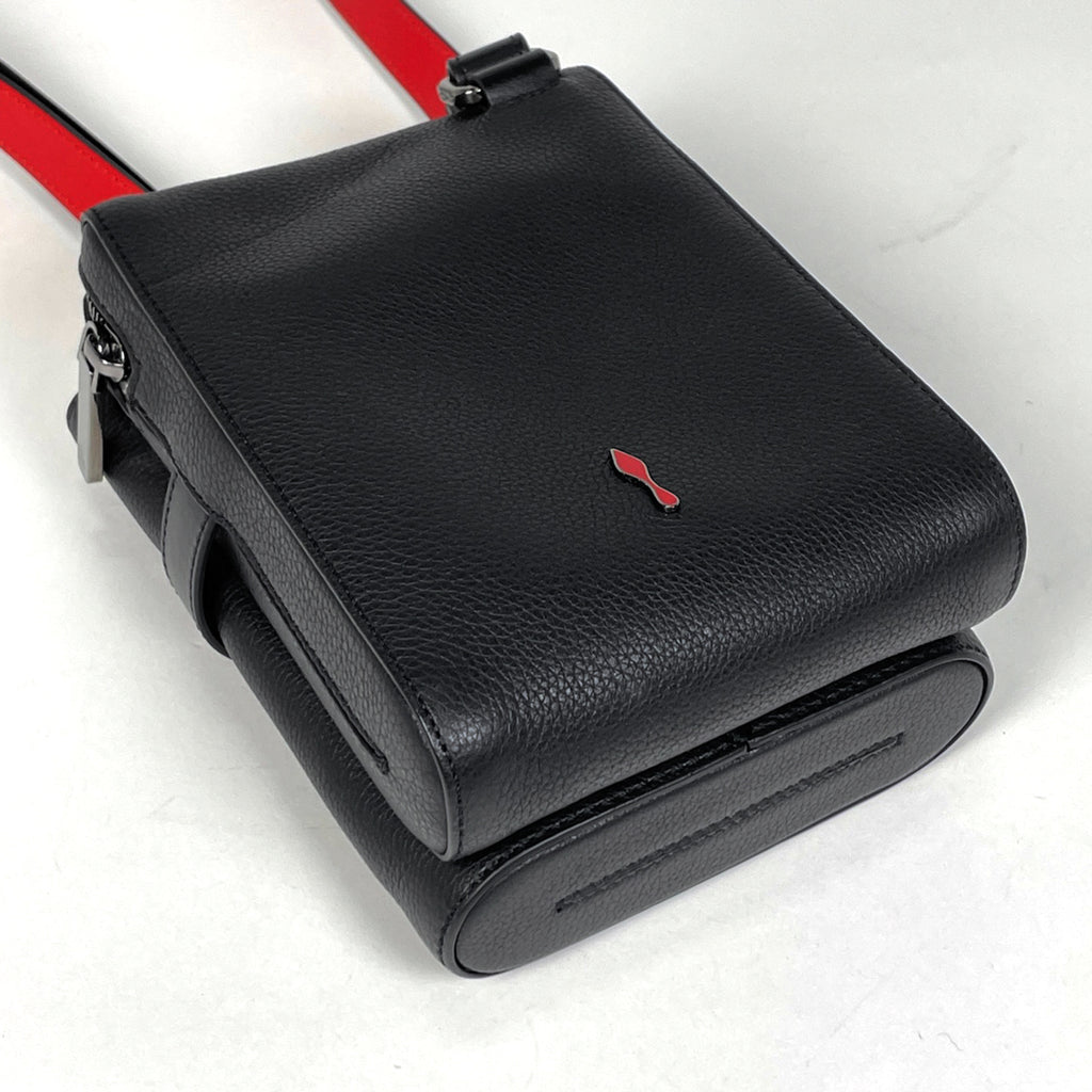 クリスチャンルブタン ロゴ ショルダーバッグ ベンチリポーター スパイク スタッズ ショルダーバッグ レザー ブラック レディース 【中古】brbag