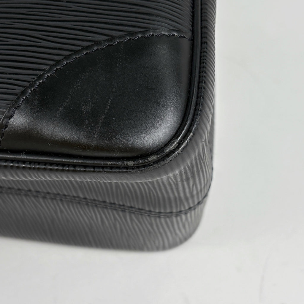 ルイ・ヴィトン セギュール MM ハンドバッグ ショルダーバッグ エピ ノワール(ブラック) M58862 レディース ブランドバッグ・小物 【中古】brbag