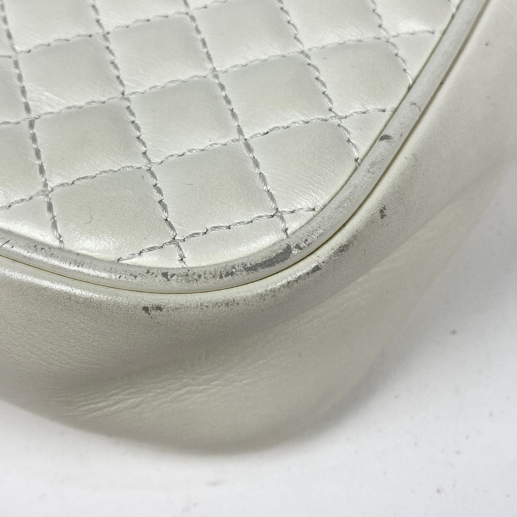 グッチ GGマーモント ショルダーバッグ キルティング ダブルG ウェブ シェリーライン ショルダーバッグ レザー ホワイト 541051 レディース 【中古】brbag