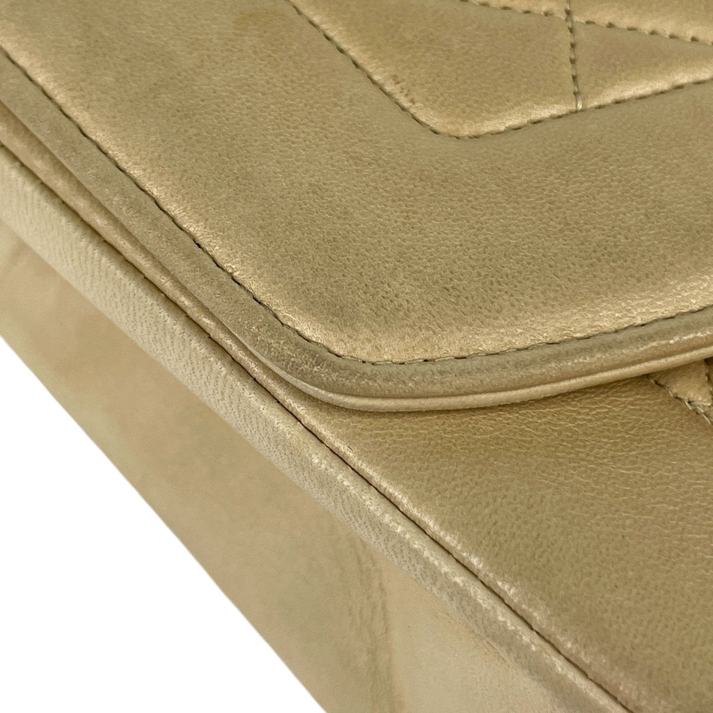 シャネル ダイアナ マトラッセ シングルフラップ チェーン ショルダーバッグ ココマーク ショルダーバッグ レザー クリーム A01164 レディース 【中古】brbag