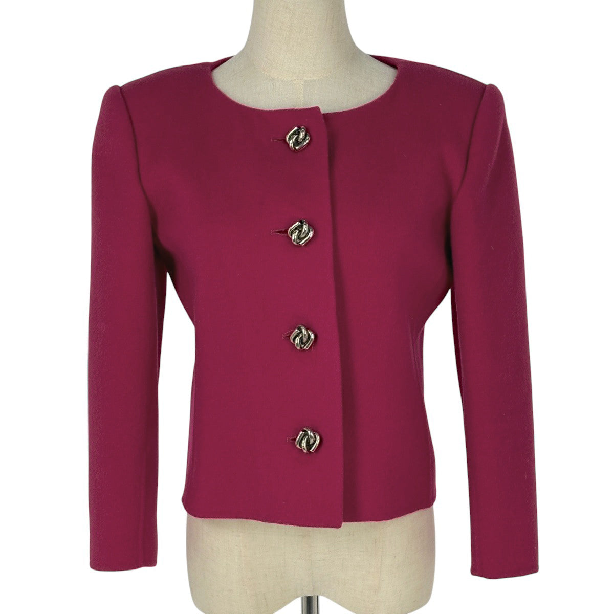 YVES SAINT LAURENT ショート丈 ノーカラー ジャケット バイセル公式】イヴ・サンローラン ノーカラー ジャケット ショート