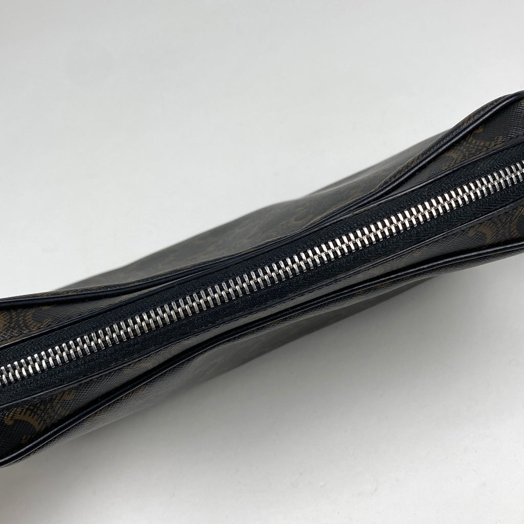 セリーヌ トリオンフ ショルダーバッグ 斜め掛け ロゴ ショルダーバッグ コーティングキャンバス ブラック レディース 【中古】brbag