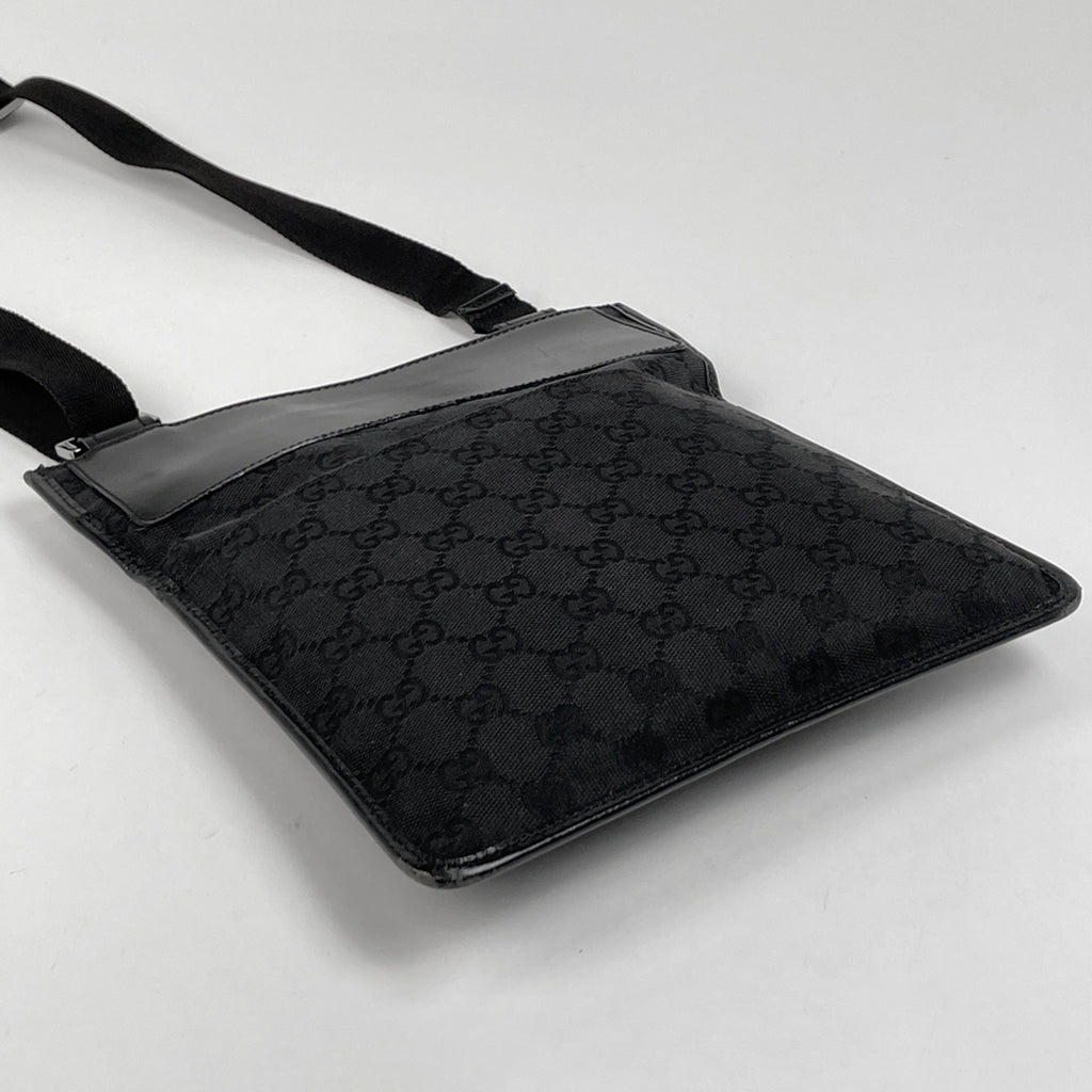 グッチ GG柄 ショルダーバッグ 斜め掛け ポシェット ショルダーバッグ GGキャンバス ブラック 27639 レディース 【中古】brbag