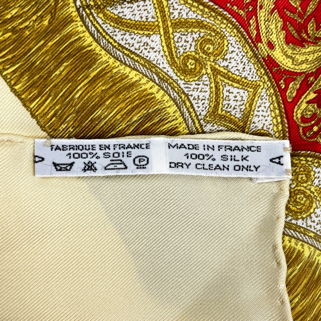 エルメス カレ 90 Poste et Cavalerie サーベル飾り袋 スカーフ シルク イエロー マルチカラー レディース 【中古】brbag