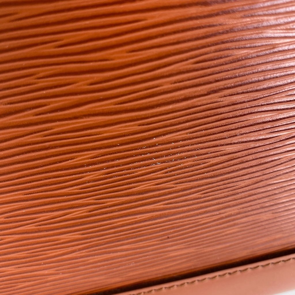 ルイ・ヴィトン アルマ ハンドバッグ エピ ジパングゴールド M52148 レディース 中古 brbag