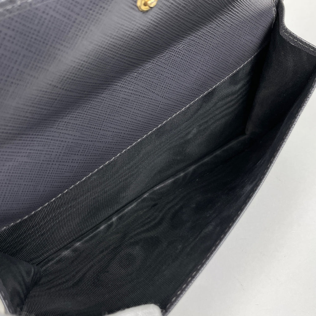 サルヴァトーレフェラガモ ヴァラリボン チェーン ウォレット ショルダーバッグ 二つ折り財布 レザー グレー レディース 【中古】brbag