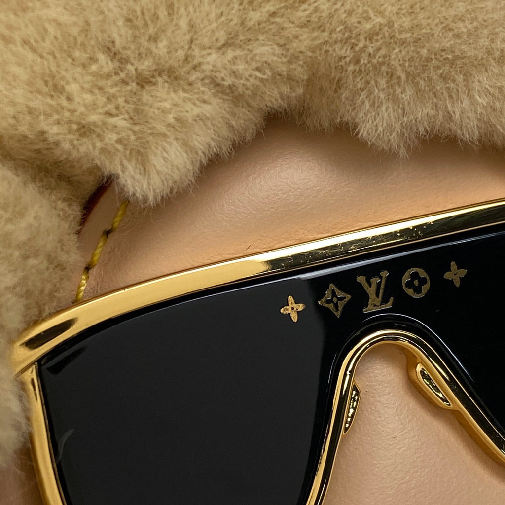 ルイ・ヴィトン ヴィヴィエンヌ ファッショニスタ モノグラム フラワー バッグチャーム レザー ミンク ゴールド ベージュ M01739 レディース 【中古】brbag