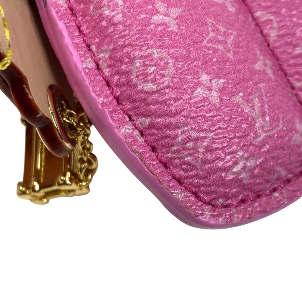 ルイ・ヴィトン ヴィヴィエンヌ ファッショニスタ モノグラム フラワー バッグチャーム レザー ミンク ピンク MO1737 レディース 【中古】brbag