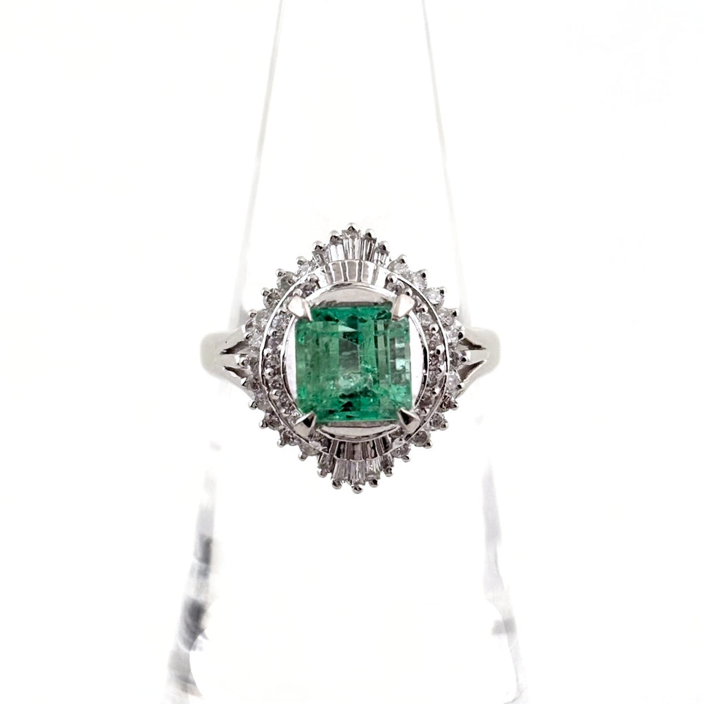 エメラルド デザインリング プラチナ 指輪 メレダイヤ リング 12号 Pt900 エメラルド ダイヤモンド レディース 【中古】nbjwl