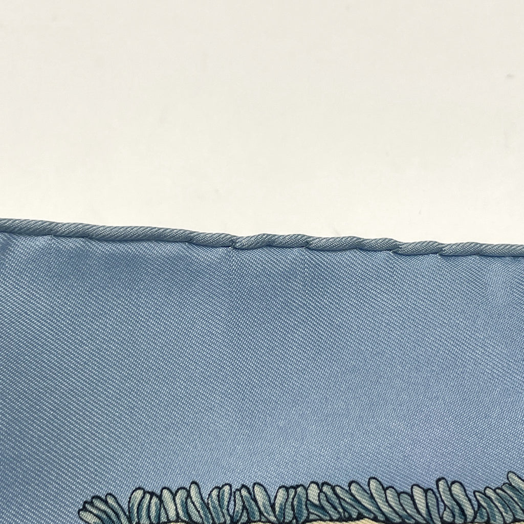 エルメス カレ90 Traineaux et glifsades ソリとスケート スカーフ シルク ライトブルー マルチカラー レディース 【中古】brbag