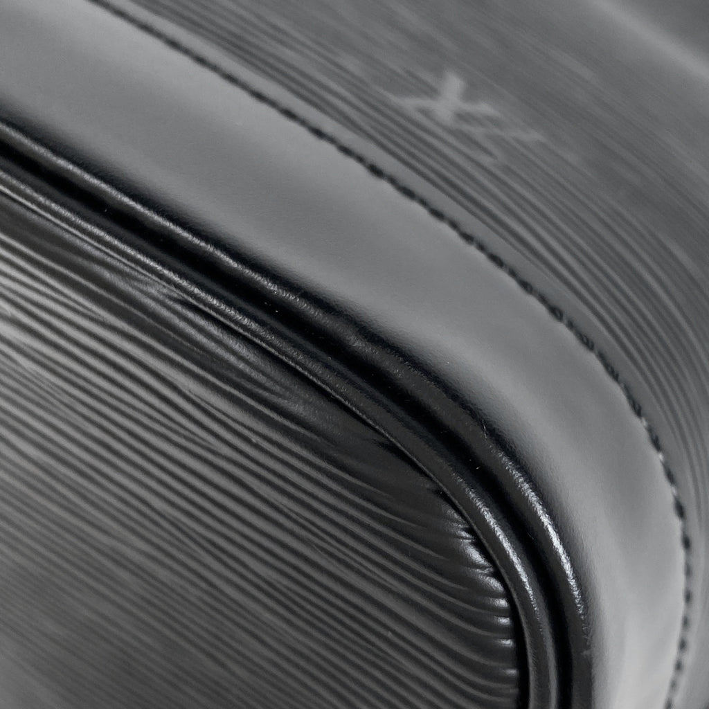 ルイ・ヴィトン アルマ 手提げ ハンドバッグ エピ ノワール(ブラック) M52142 レディース 【中古】brbag