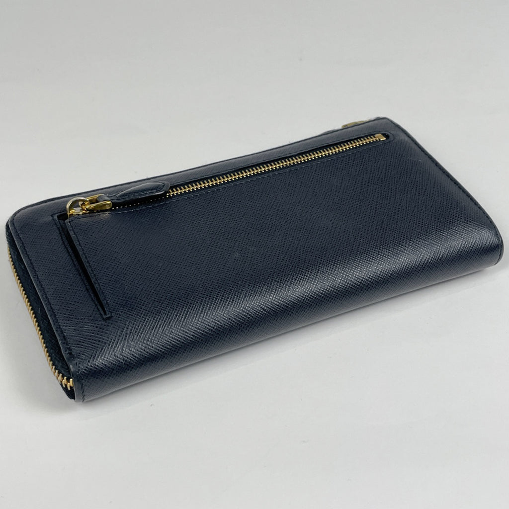 プラダ ロゴプレート L字ファスナー 長財布 札入れ 小銭入れ 長財布 サフィアーノレザー ネイビー レディース 【中古】brbag