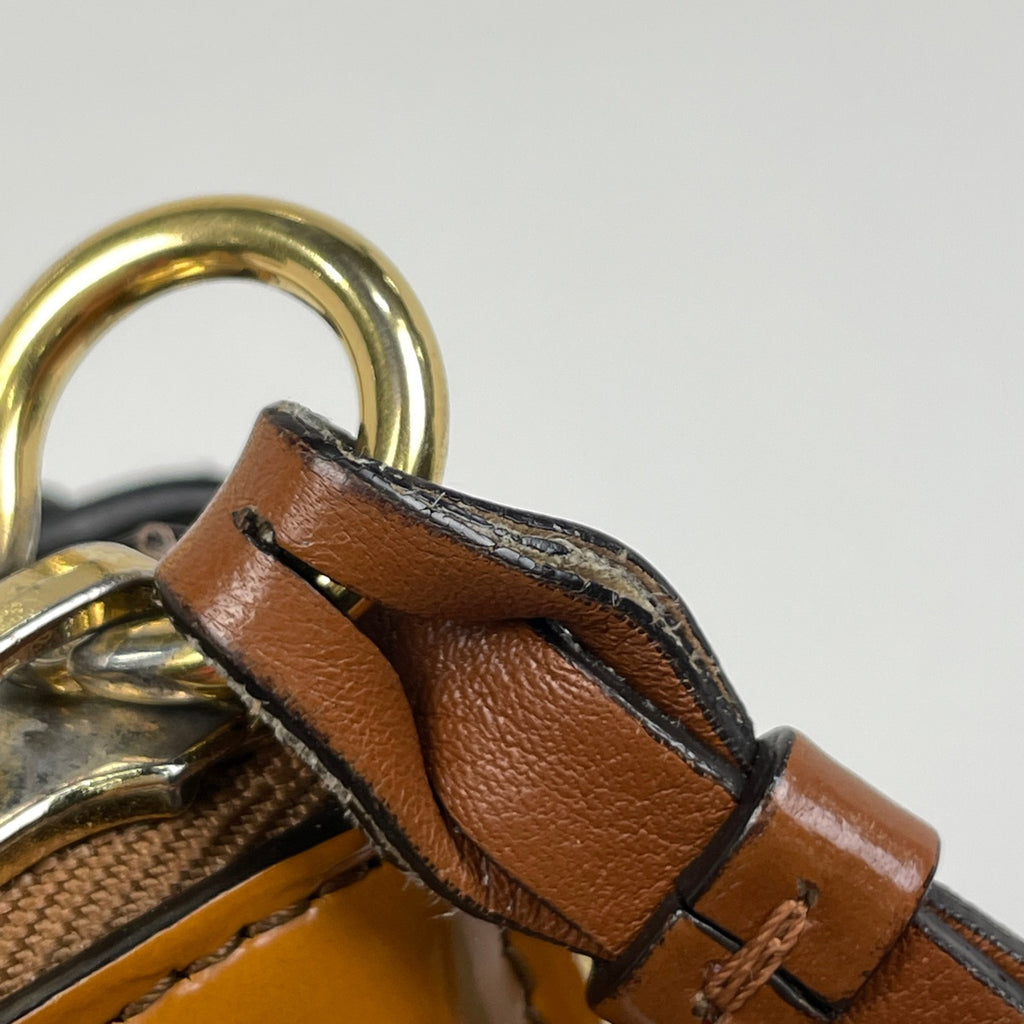 クロエ ロゴ ショルダーバッグ エナメル 斜め掛け ショルダーバッグ レザー ブラウン レディース 【中古】brbag