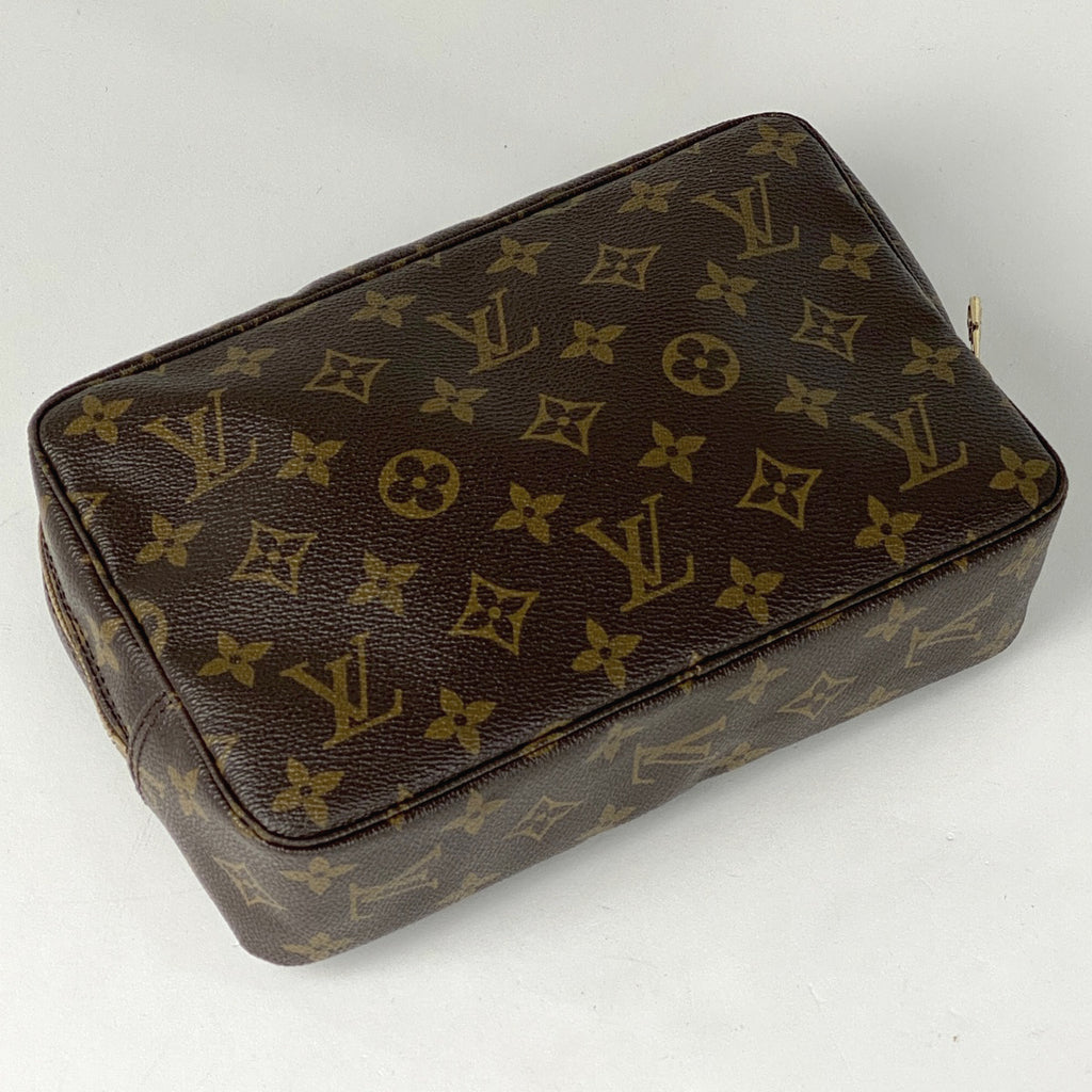 ルイ・ヴィトン トゥルース トワレット 23 メイク コスメ セカンドバッグ 化粧ポーチ モノグラム ブラウン M47524 レディース 【中古】brbag