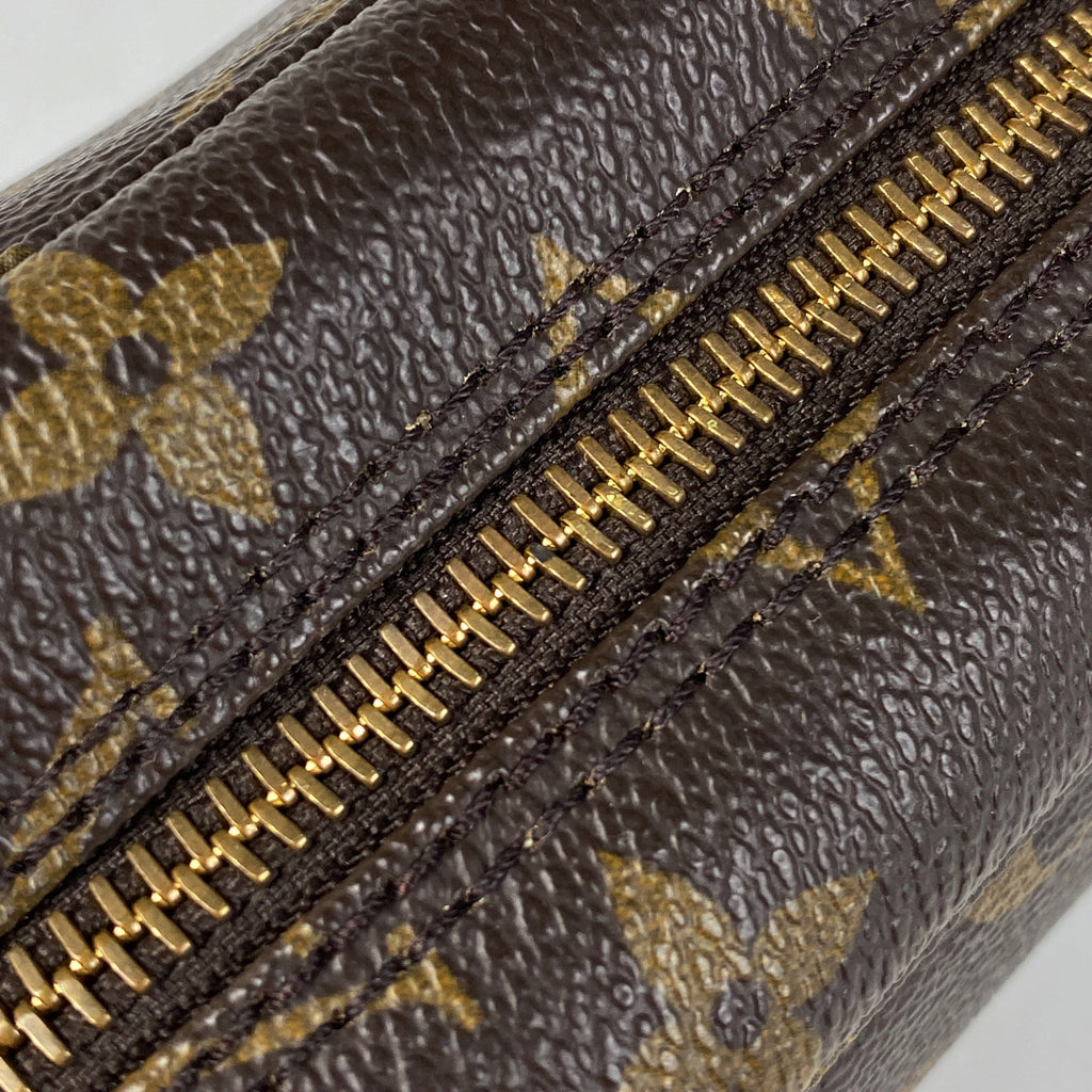 ルイ・ヴィトン トゥルース トワレット 23 メイク コスメ セカンドバッグ 化粧ポーチ モノグラム ブラウン M47524 レディース 【中古】brbag