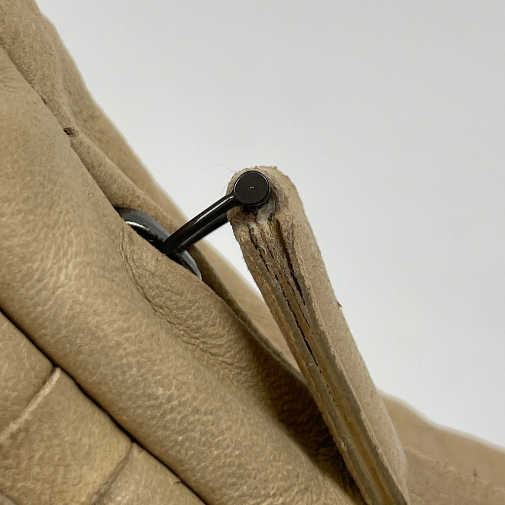 ボッテガヴェネタ イントレチャート ショルダーバッグ ワンショルダー ナッパ ショルダーバッグ レザー ベージュ レディース 【中古】brbag