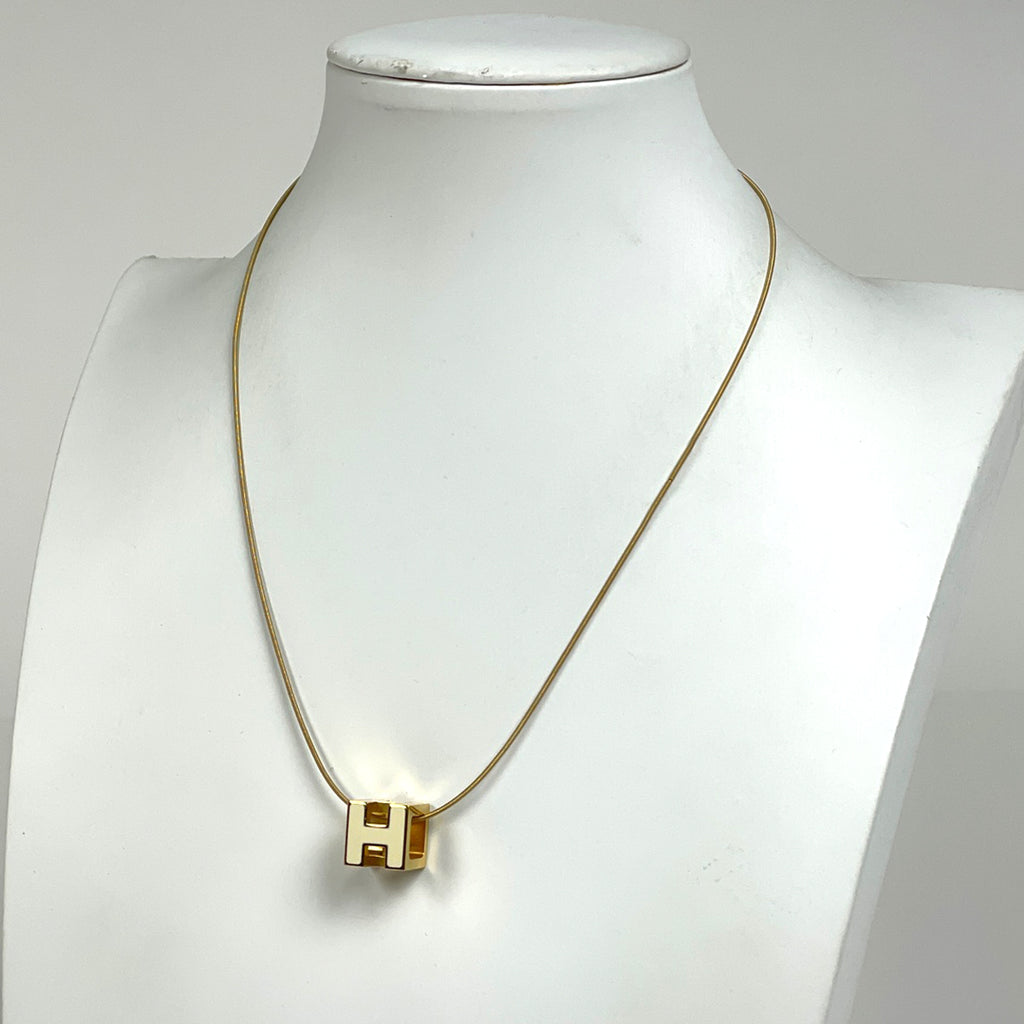 エルメス カージュドアッシュ Hキューブ ネックレス Hロゴ ネックレス GP ゴールド ホワイト レディース 【中古】bracc