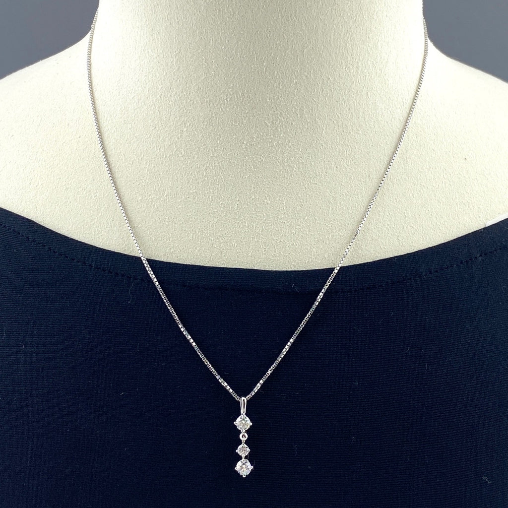 メレダイヤ デザインネックレス プラチナ ペンダント ネックレス Pt900 Pt850 ダイヤモンド レディース 【中古】nbjwl