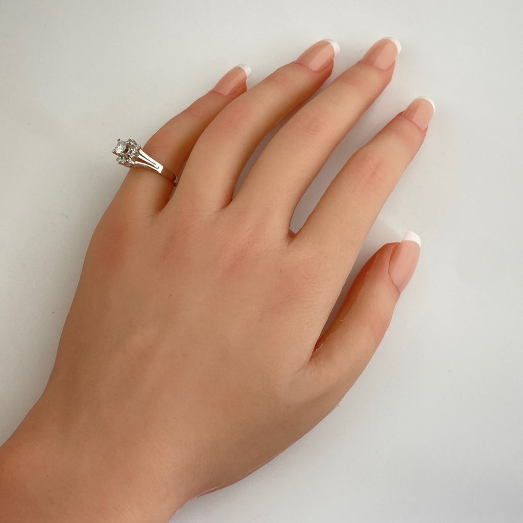 ダイヤモンド デザインリング プラチナ メレダイヤ 指輪 リング 11号 Pt900 ダイヤモンド レディース 【中古】nbjwl