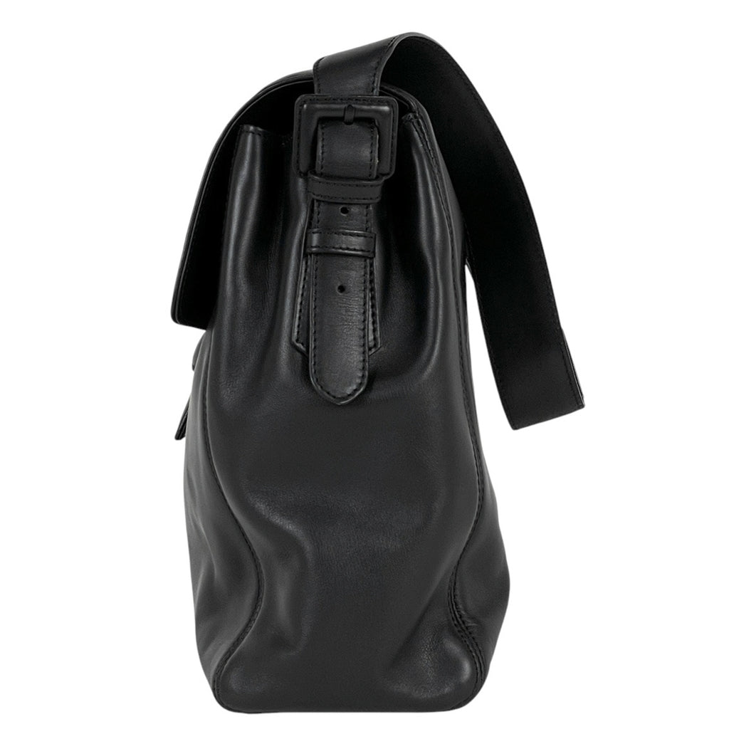 シャネル ロゴ ショルダーバッグ レザー ブラック レディース 【中古】brbag