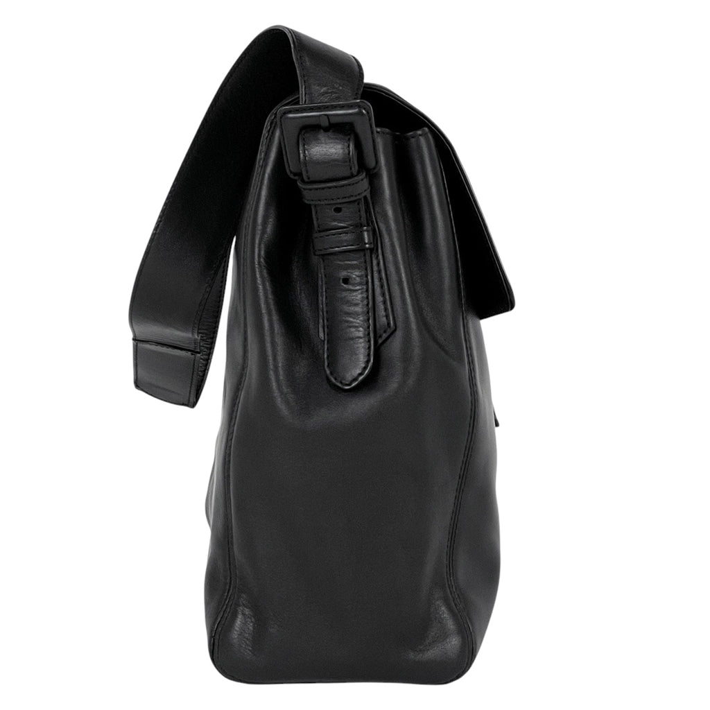 シャネル ロゴ ショルダーバッグ レザー ブラック レディース 【中古】brbag