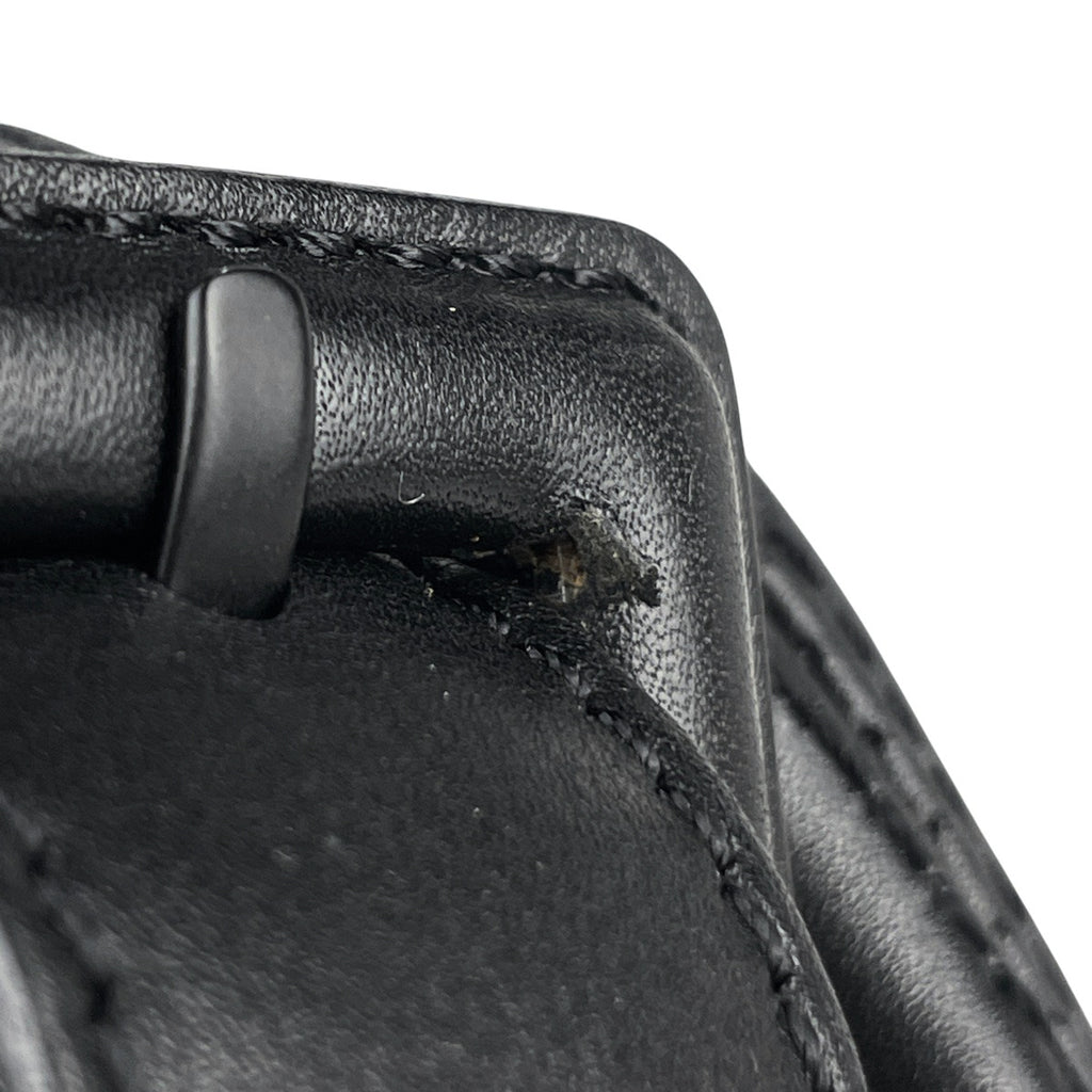 シャネル ロゴ ショルダーバッグ レザー ブラック レディース 【中古】brbag