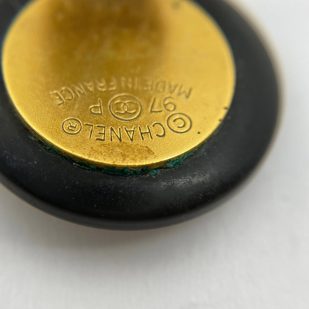 シャネル ココマーク ラウンド イヤリング 丸型 イヤリング GP プラスチック ゴールド ブラック レディース 【中古】bracc