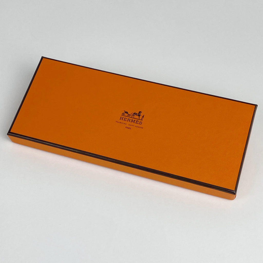 エルメス プチ カレ Noel au 24 Faubourg フォーブル24番地のクリスマス スカーフ シルク ホワイト オレンジ レディース 【中古】brbag