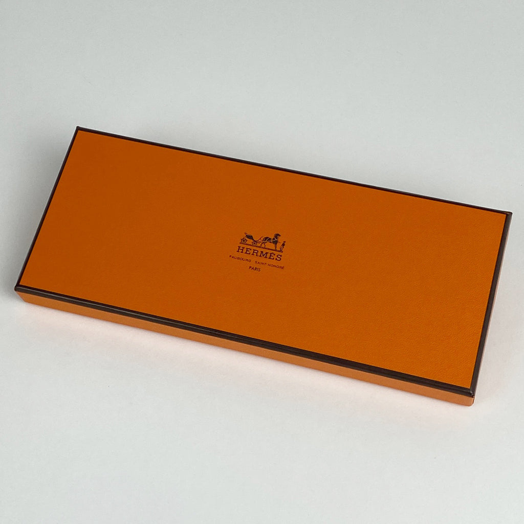 エルメス プチ カレ Noel au 24 Faubourg フォーブル24番地のクリスマス スカーフ シルク イエロー マルチカラー レディース 【中古】brbag