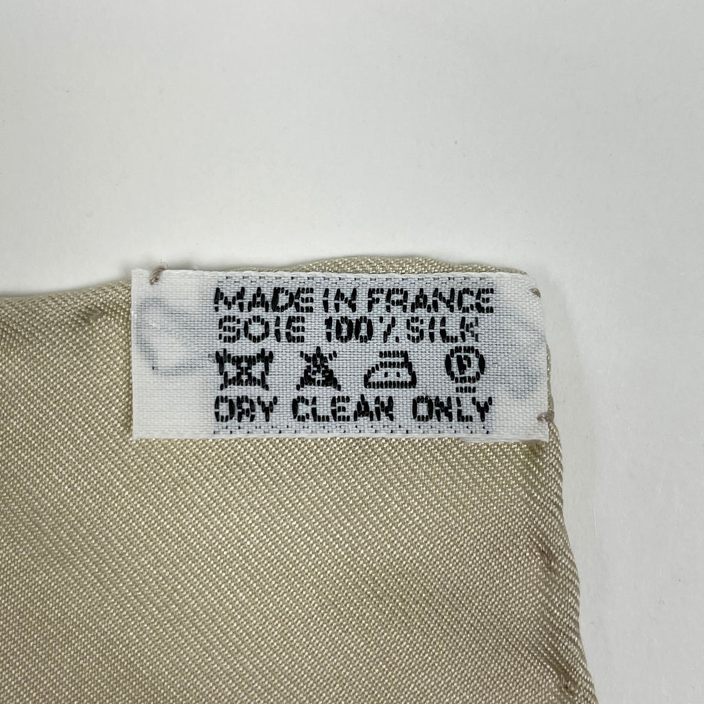 エルメス カレ 90 LE FLEUVE SACRE 聖なる大河 スカーフ シルク ベージュ マルチカラー レディース 【中古】brbag
