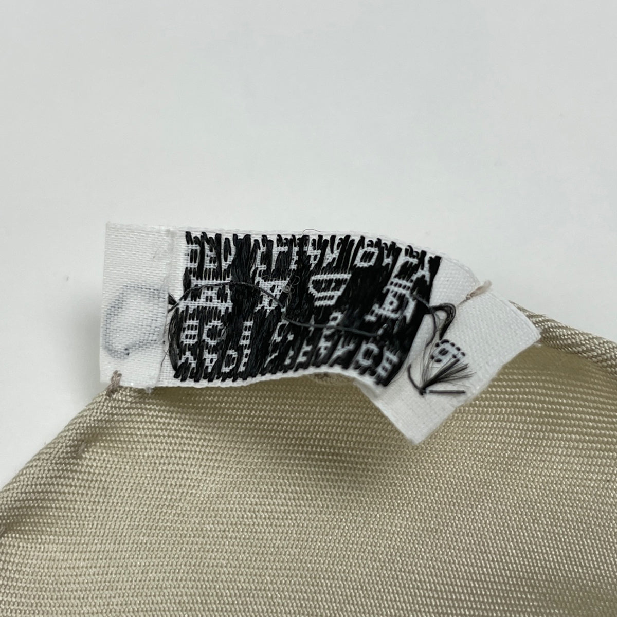 ☘️未使用に近い☘️　HERMES カレ90　聖なる大河　ベージュ 未使用級 HERMES エルメス カレ90 LE FLEUVE SACRE 聖なる大河