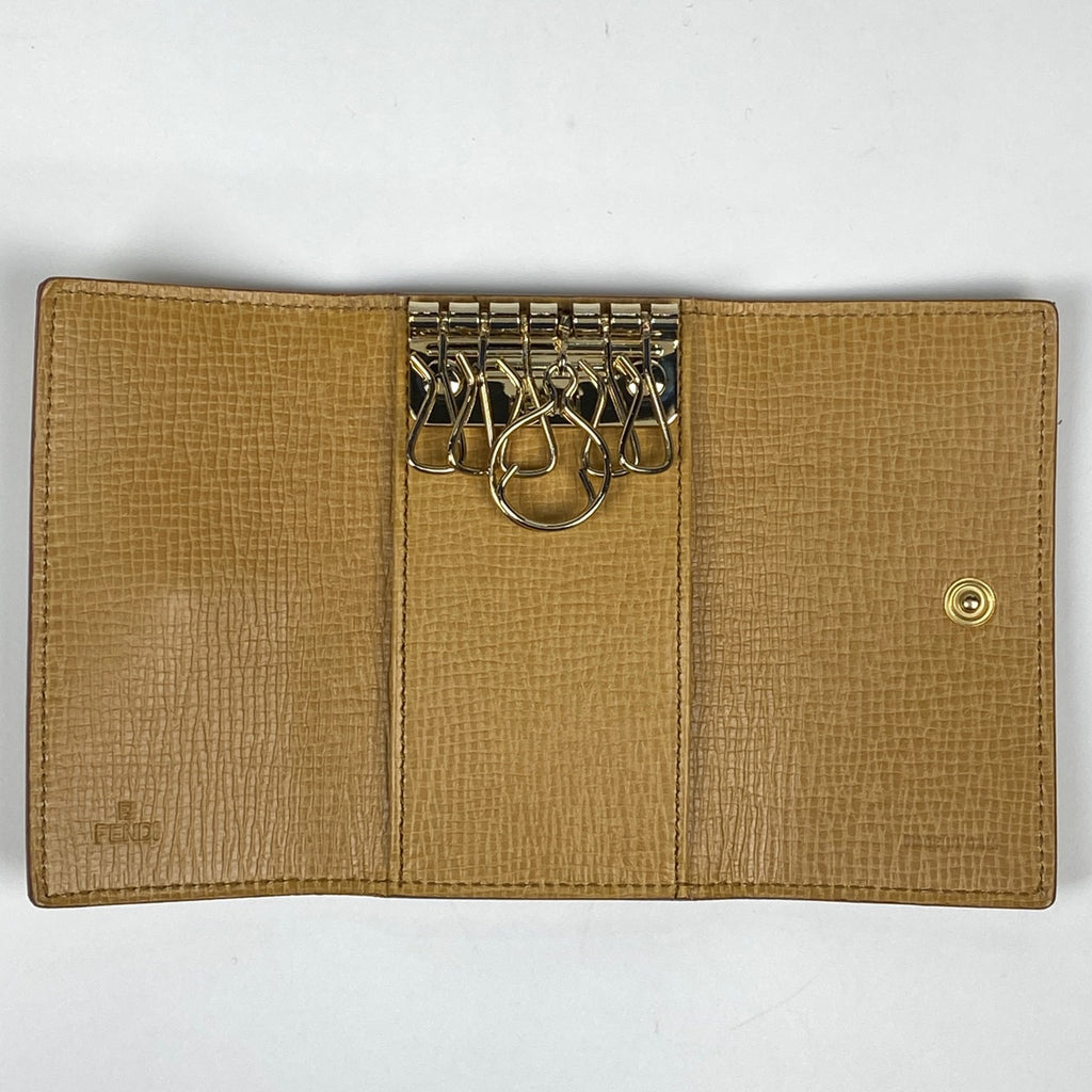 フェンディ ズッカ柄 6連 キーケース キーフック 鍵入れ キーケース コーティングキャンバス ゴールド 8AP079 レディース 【中古】brbag