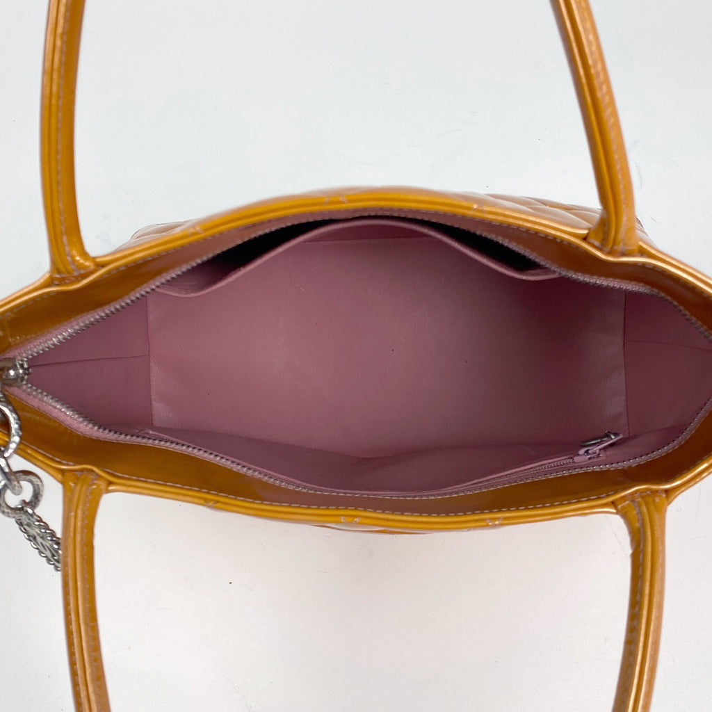 シャネル 復刻トート ハンドバッグ ココマーク エナメル トートバッグ レザー オレンジ A01804 レディース 【中古】brbag