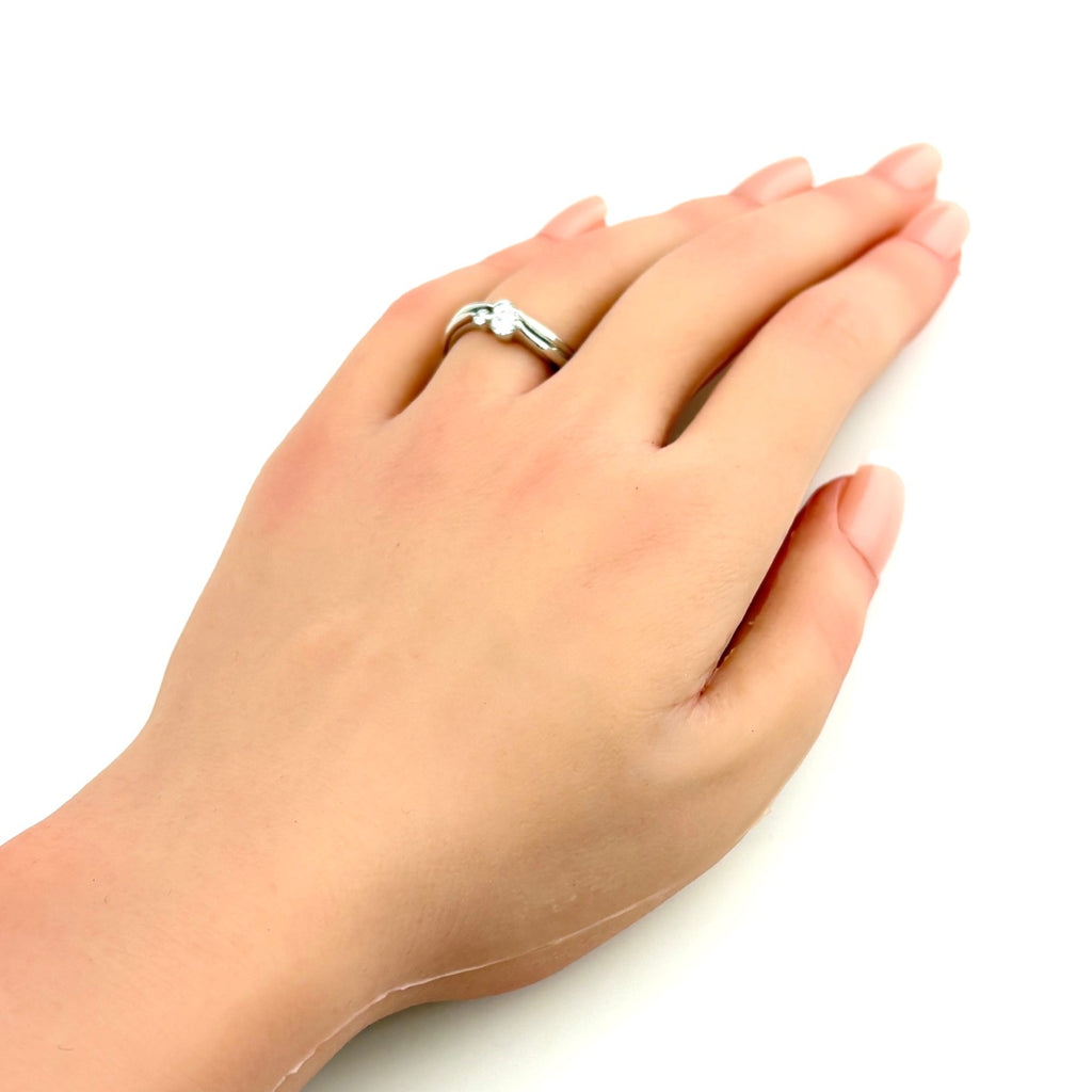 ダイヤモンド デザインリング プラチナ 指輪 メレダイヤ リング 13.5号 Pt900 ダイヤモンド レディース 【中古】nbjwl