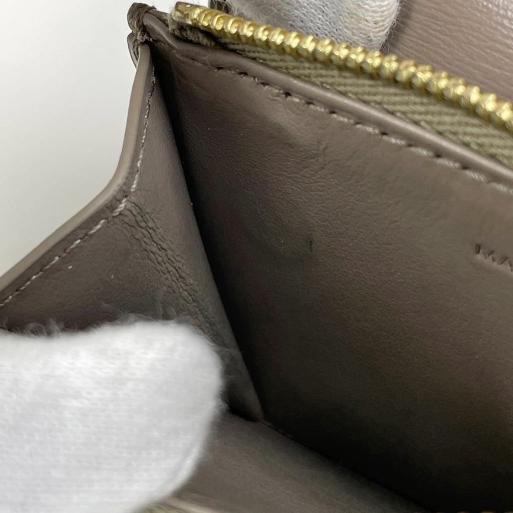 セリーヌ トリオンフ 三つ折り財布 ミニ コインケース付き 三つ折り財布 レザー グレージュ レディース 【中古】brbag