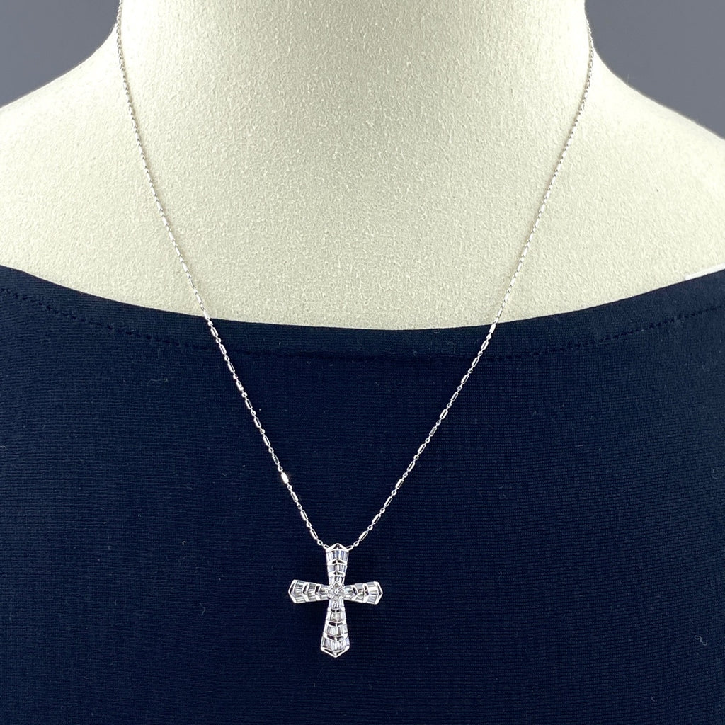 クロスモチーフ デザインネックレス WG ホワイトゴールド ペンダント 十字架 ネックレス K18 WG ダイヤモンド レディース 【中古】nbjwl
