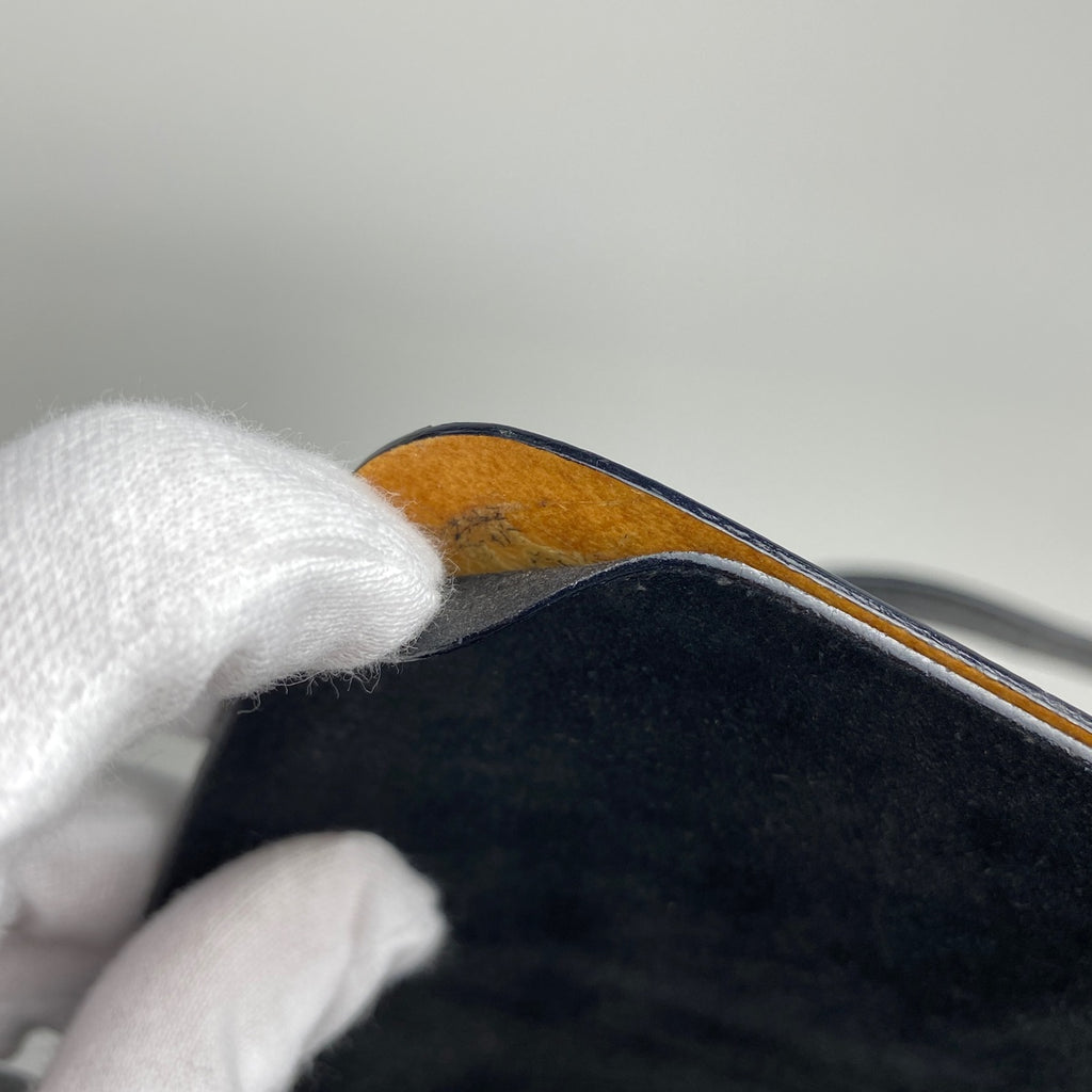 グッチ ロゴ ショルダーバッグ オールドグッチ 00119981766 ショルダーバッグ レザー ブラック レディース 【中古】brbag