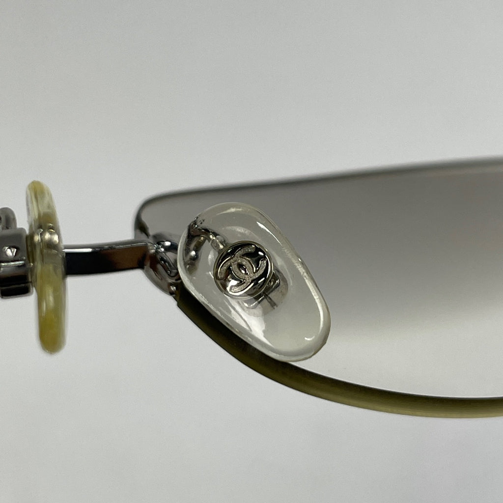 シャネル ココマーク サングラス リムレス アイウェア サングラス プラスチック クリアイエロー 4067 レディース 【中古】brbag