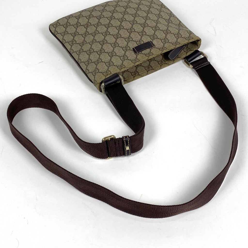 グッチ GG柄 ショルダーバッグ メッセンジャーバッグ 斜め掛け GGスプリーム ショルダーバッグ コーティングキャンバス ブラウン 201538 レディース 【中古】brbag