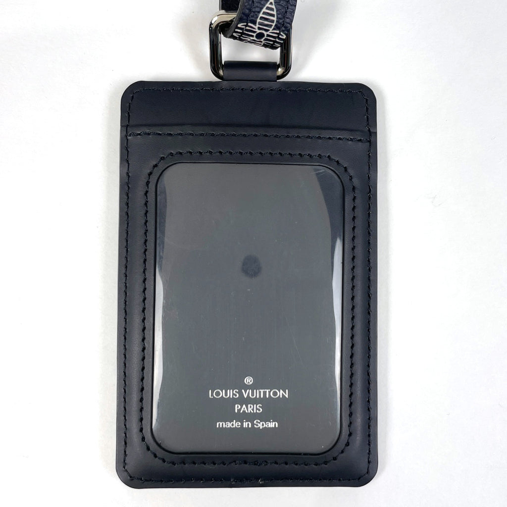 ルイ・ヴィトン パスケース サバンナ ポルト バッジ チャップマン ブラザーズ ゼブラ柄 モノグラム アンクル(ネイビー) M67902 メンズ 【中古】brbag