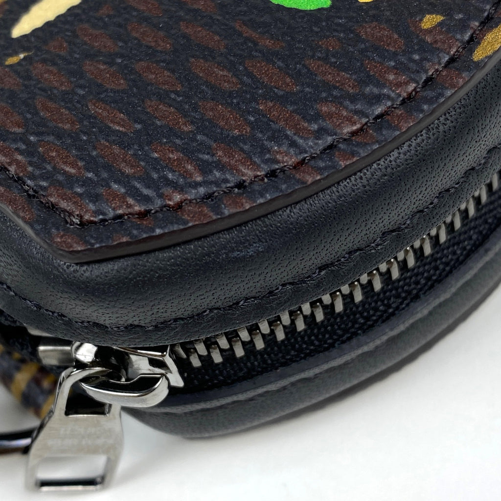 ルイ・ヴィトン エテュイ イヤフォン ダミエジャイアント NIGO イヤフォンケース バッグチャーム ダミエ ブラウン GI0494 レディース 【中古】brbag