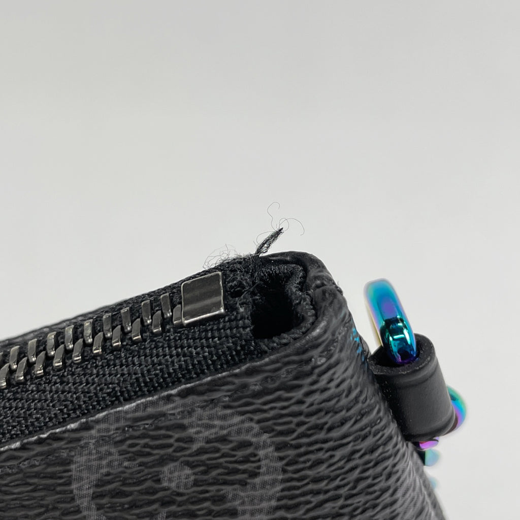 ルイ・ヴィトン フラッシュ iphone ポーチ 藤原ヒロシ アクセサリーポーチ モノグラムエクリプス ノワール(ブラック) M64433 レディース 【中古】brbag