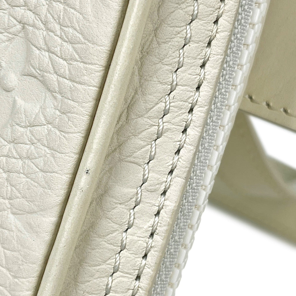 ルイ・ヴィトン ユティリティ サイドバッグ ショルダーバッグ ウエストバッグ モノグラム ボディバッグ トリヨン ホワイト M53297 レディース 【中古】brbag