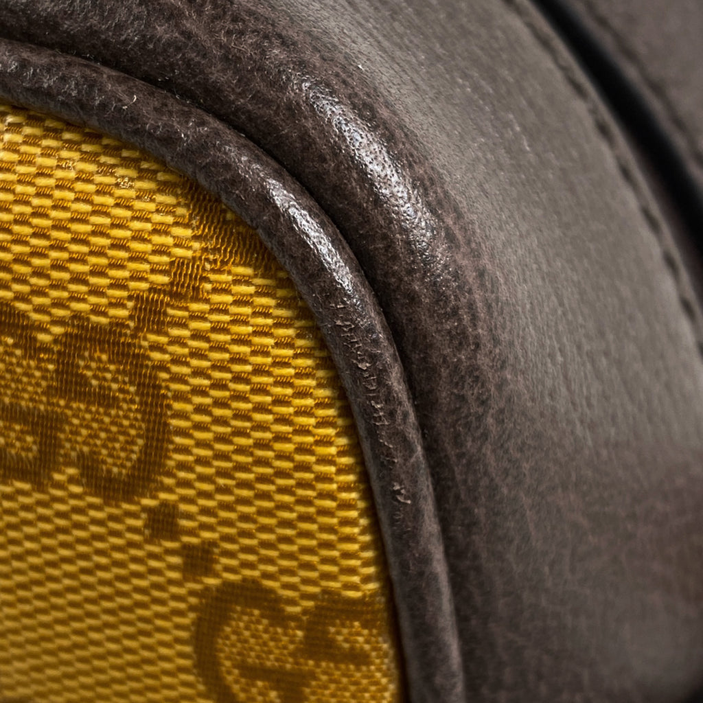 グッチ GGクリスタル ショルダーバッグ アディダス シェリーライン ウェブ 斜め掛け ショルダーバッグ コーティングキャンバス ブラウン 702427 レディース 【中古】brbag