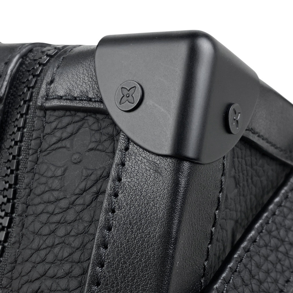 ルイ・ヴィトン ソフトトランク チェーン モノグラム 斜め掛け ショルダーバッグ トリヨン ノワール M53288 メンズ 【中古】brbag