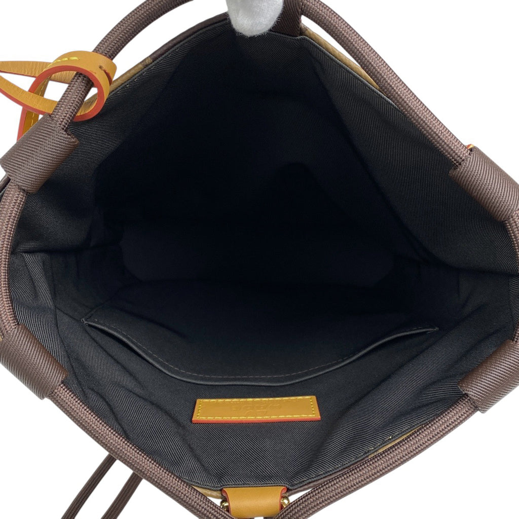 ルイ・ヴィトン ランドネ メッセンジャー モノグラムストライプ NIGO 巾着型 ショルダーバッグ モノグラム ブラウン M45968 メンズ 【中古】brbag