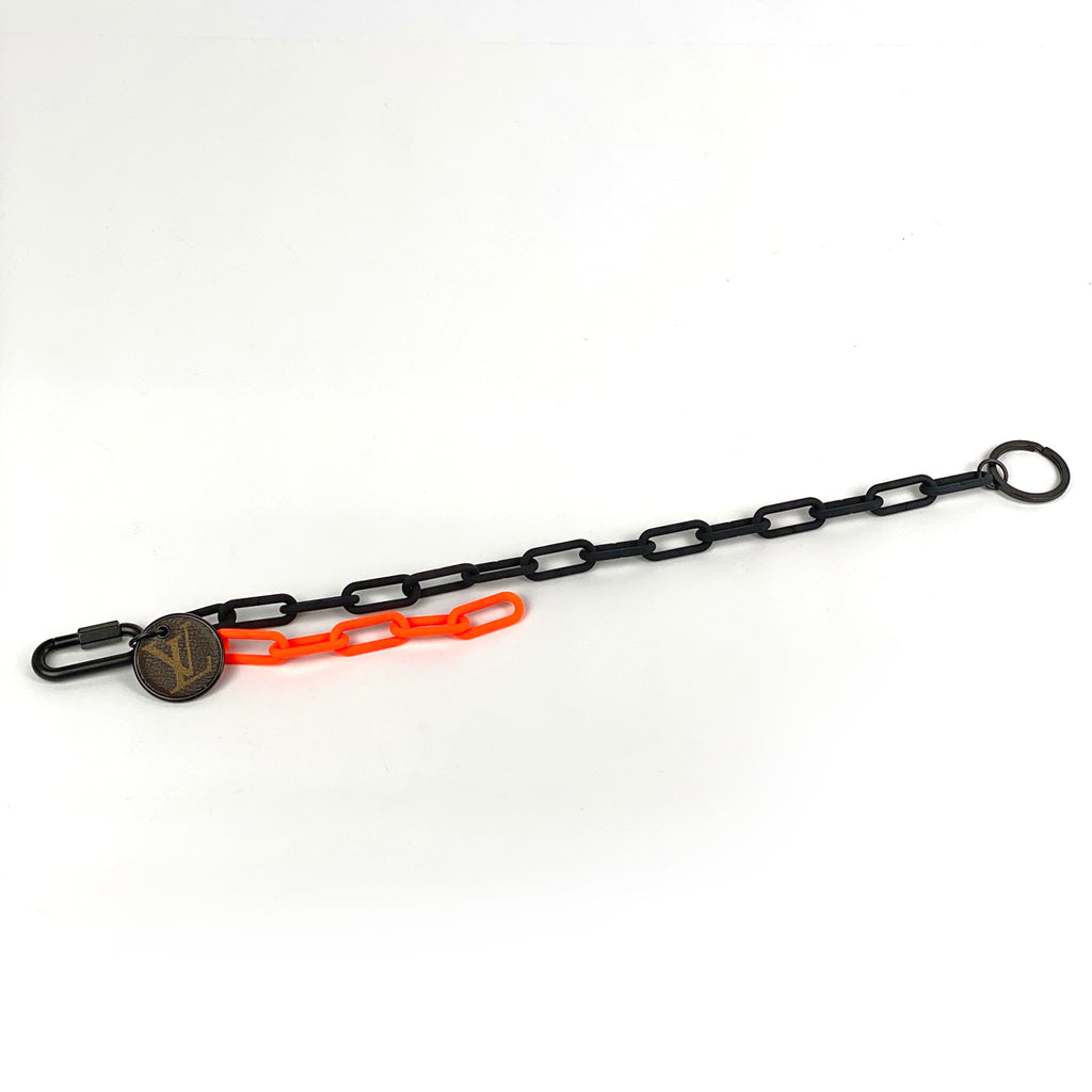 ルイ・ヴィトン ポルト クレ キーチェーン キーリング モノグラム バッグチャーム プラスチック メタル ブラック オレンジ MP2296 メンズ 【中古】brbag