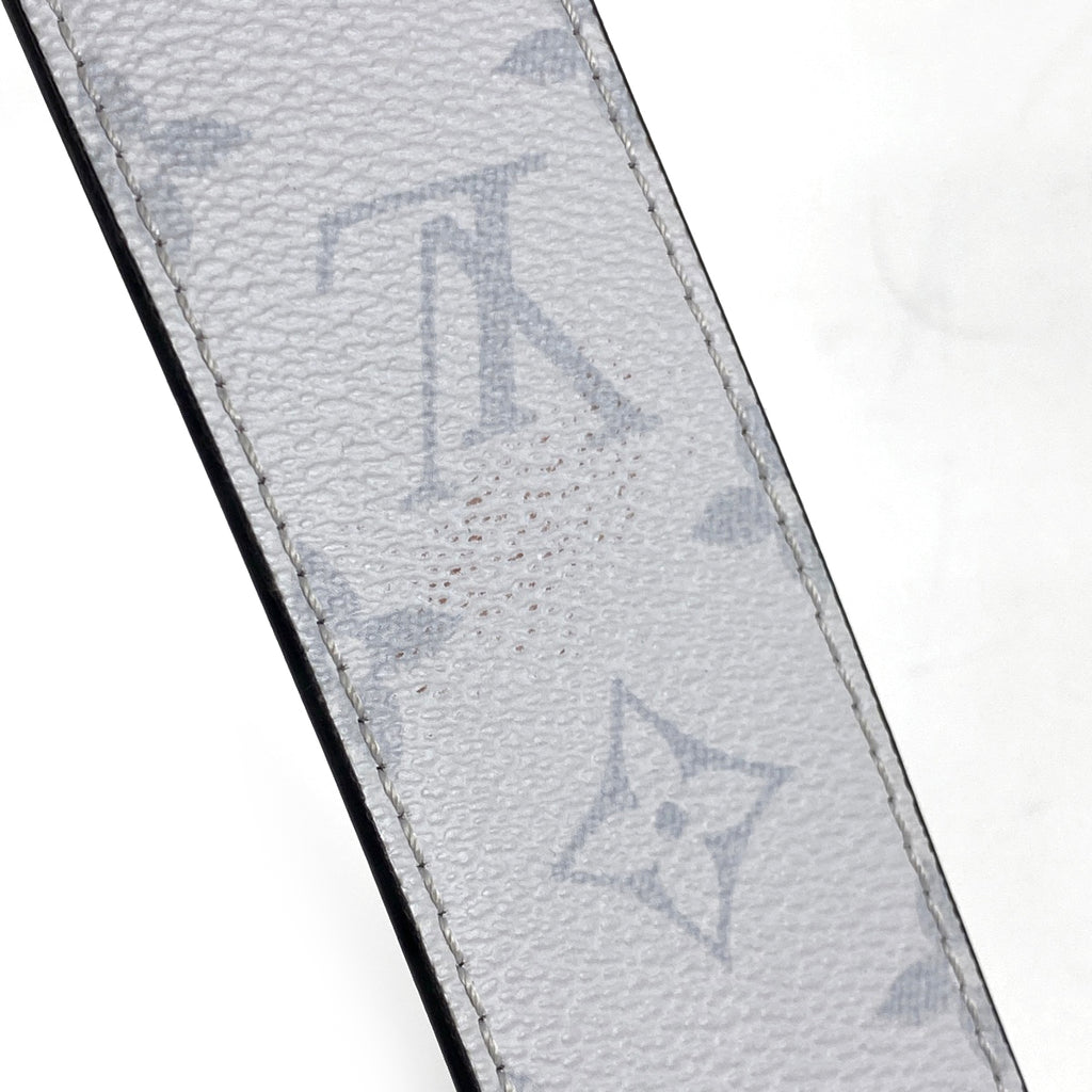 ルイ・ヴィトン アウトドア メッセンジャー PM 斜め掛け レディース ショルダーバッグ タイガラマ アンタークティカ(ホワイト) M30243 メンズ 【中古】brbag