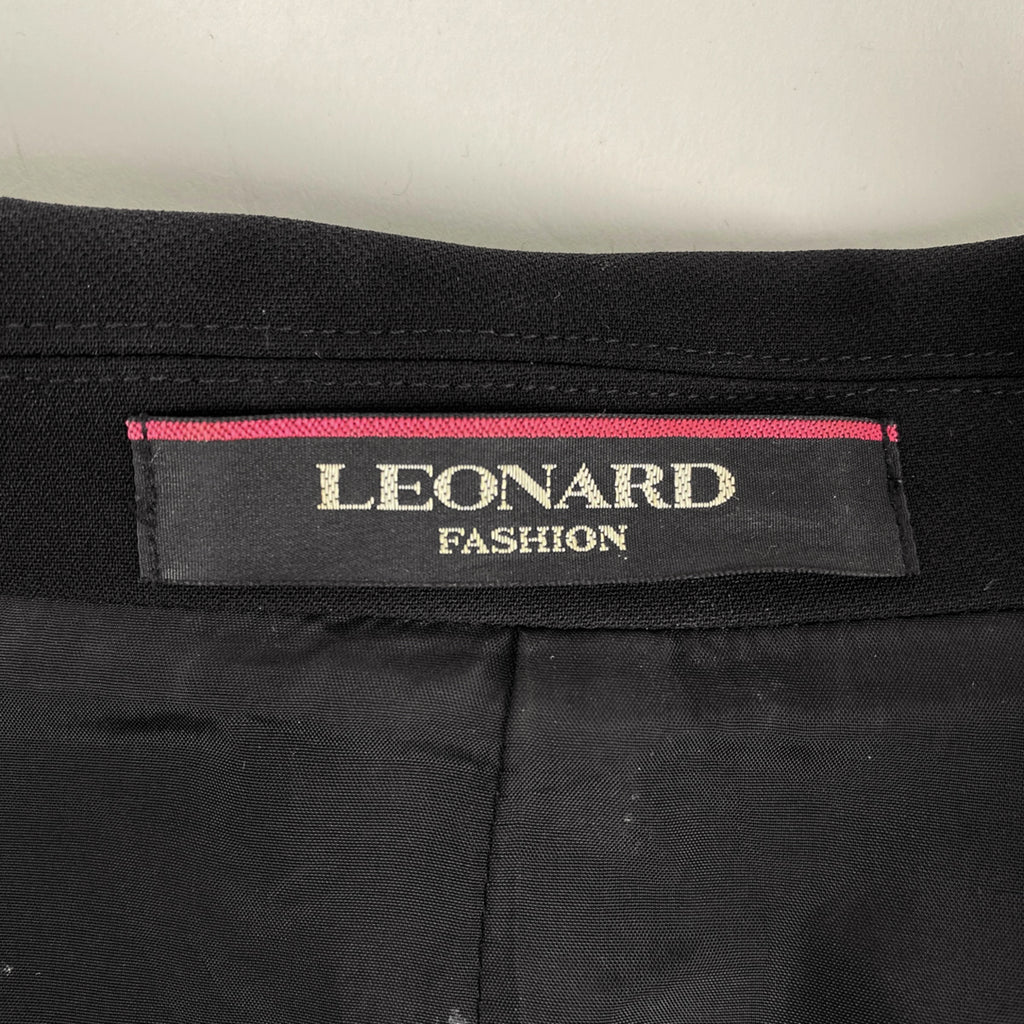 レオナール ロゴボタン テーラードジャケット ブレザー アウター テーラードジャケット ブラック レディース 【中古】brapp