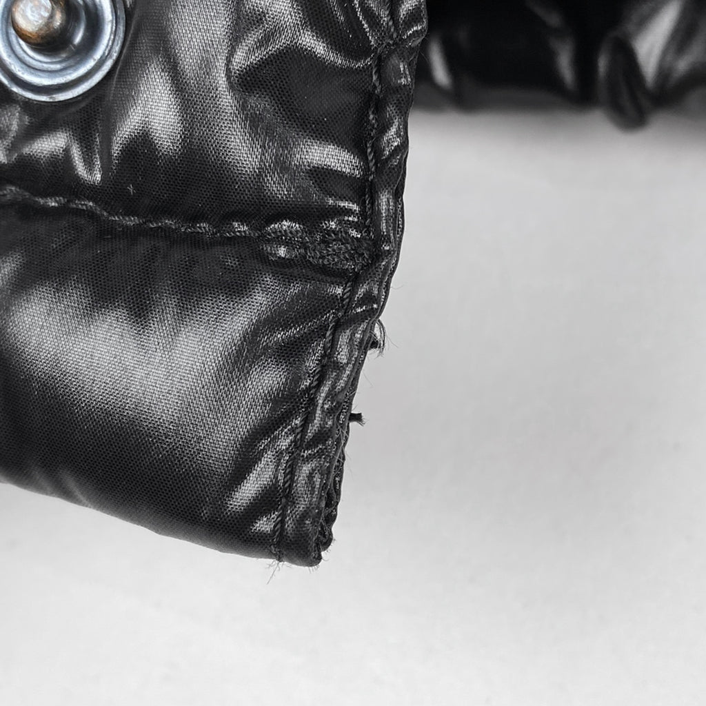 モンクレール ロゴ ダウンジャケット 防寒 アウター ダウンジャケット ブラック メンズ 【中古】brapp